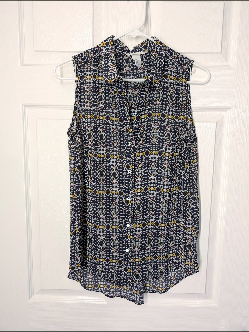 H&M Navy and Yellow Geometric Print Sleeveless Button Front Top